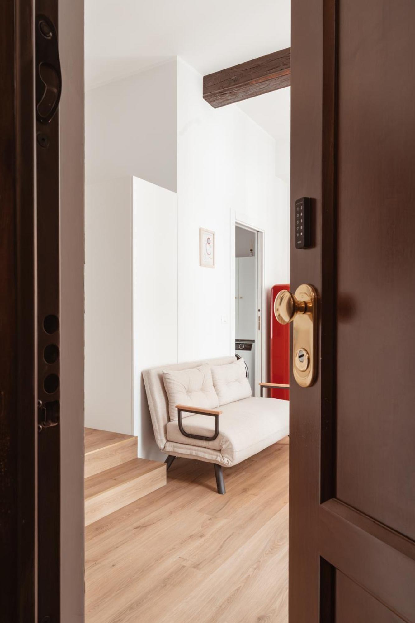 Mercanti Modern Flat - Balcony - Torino Centro Luaran gambar